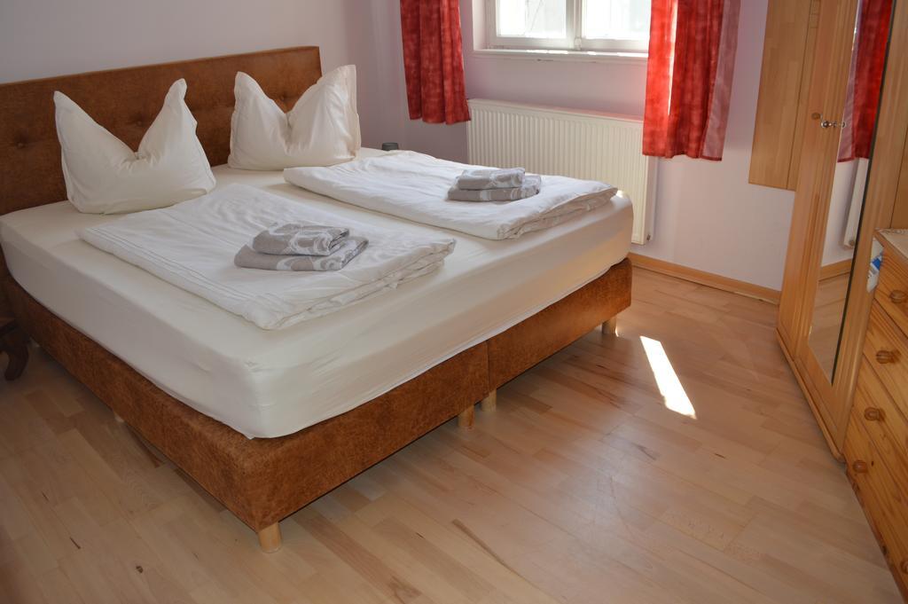Twee Linden Warnemuende Zentrum Rostock Ngoại thất bức ảnh